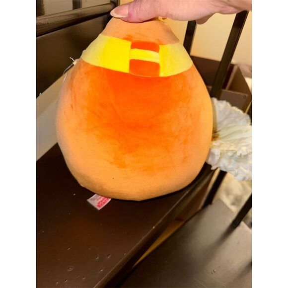 Squishmallows Stranger Things Surfer Boy Pizza Plush Medium 14” - Picture 3 of 5